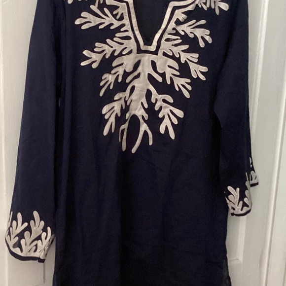 Woman’s Advance Apparels Navy and White tunic 1X - Picture 1 of 2